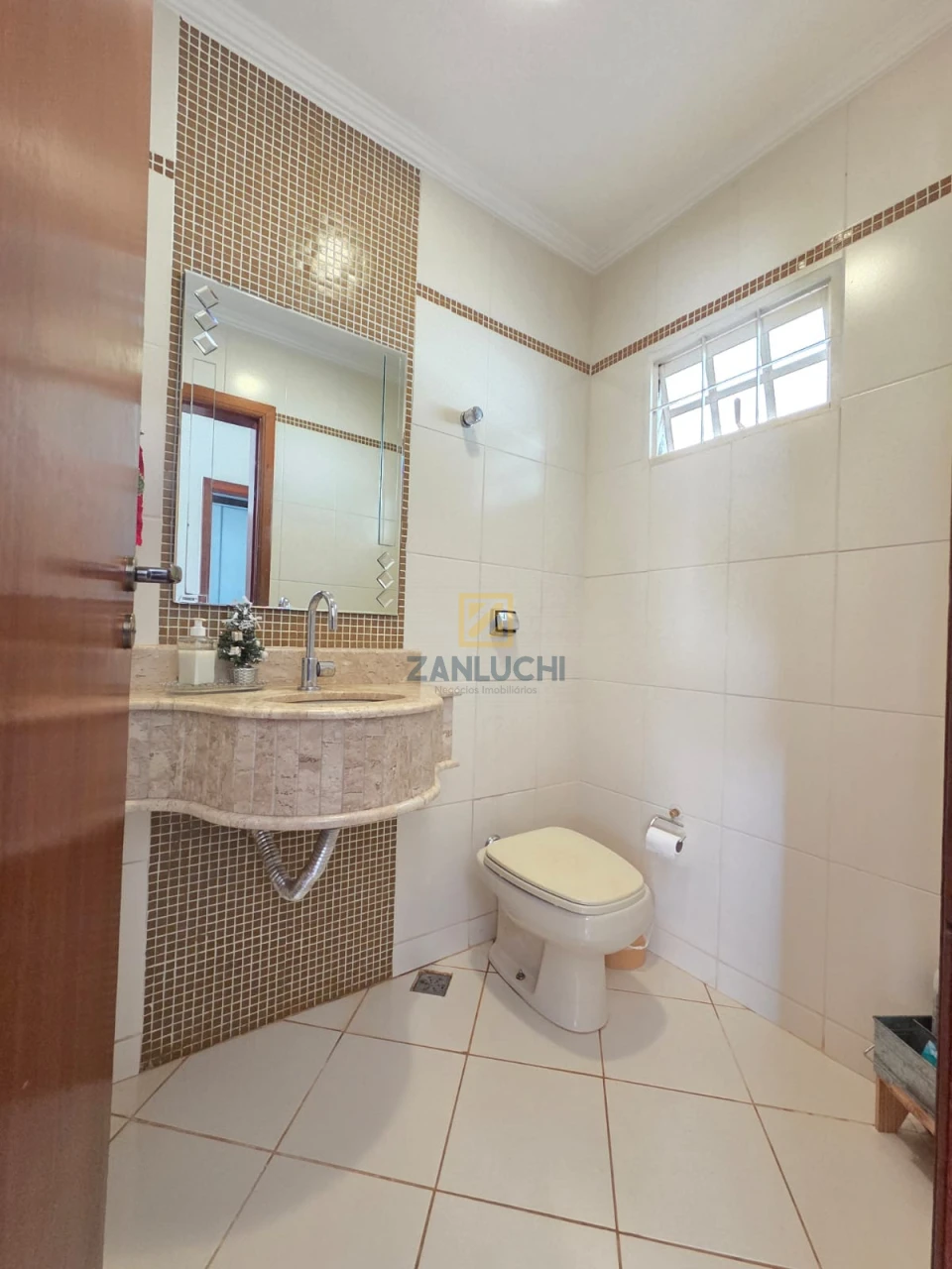 Imagens do imóveis Casa À Venda Colina Verde Londrina