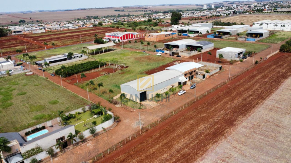 Imagens do imóveis Barracão Galpão Á Venda Parque Industrial Ardo Ernesto Venturelli 556m2 - Sertanópolis-PR