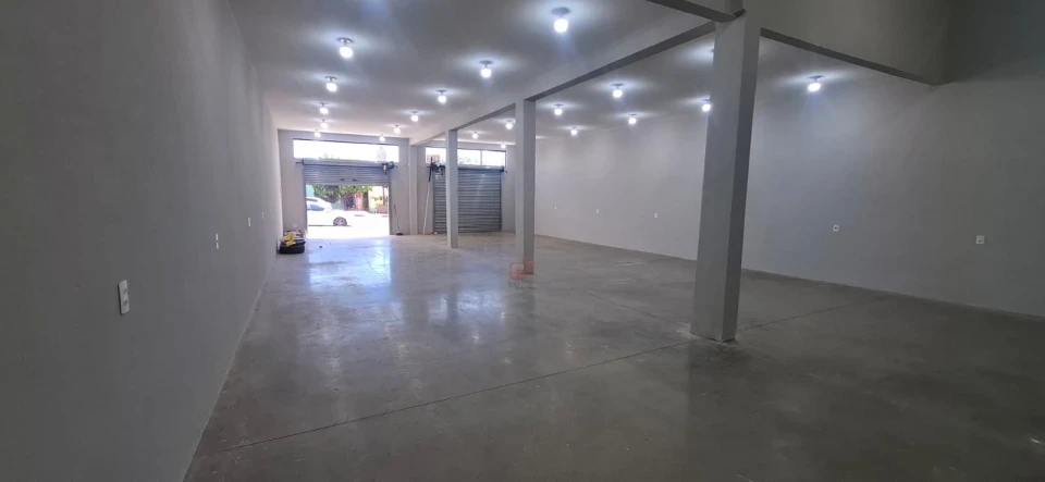 Imagens do imóveis Comercial Para Alugar Barracão Jd Leonor Londrina
