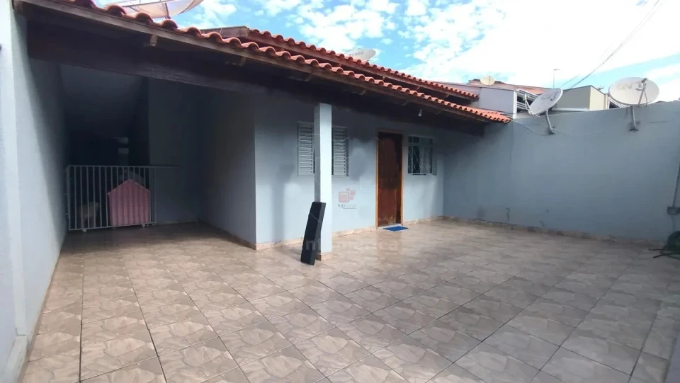 Imagens do imóveis CASA À VENDA AO LADO DO SHOPPING NORTE