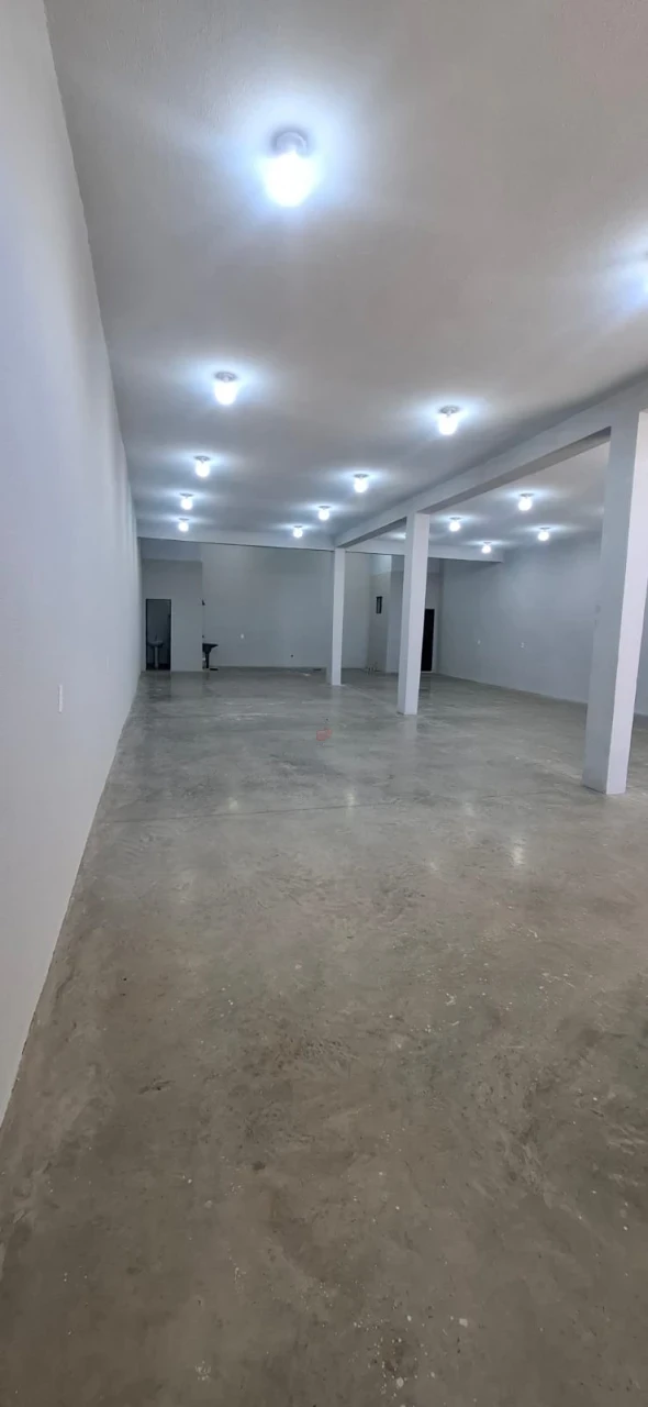Imagens do imóveis Comercial Para Alugar Barracão Jd Leonor Londrina