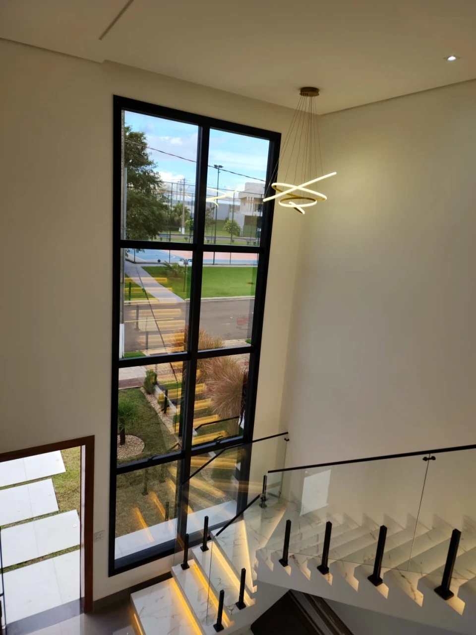 Imagens do imóveis Casa 3 Suítes Em Condomínio À Venda Parque Tauá - Araçari - Londrina