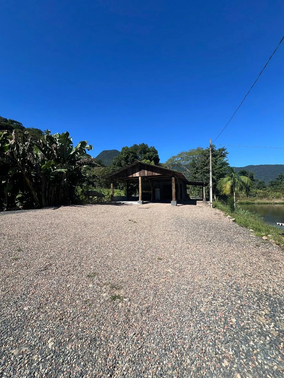 Imagens do imóveis Terreno à Venda na Estrada Rio da Prata (Pirabeiraba)
