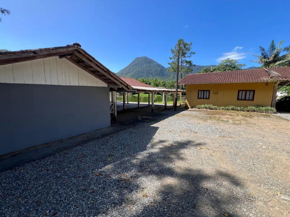Imagens do imóveis Chácara à Venda Estrada Rio da Prata