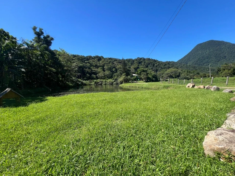 Imagens do imóveis Terreno à Venda na Estrada Rio da Prata (Pirabeiraba)