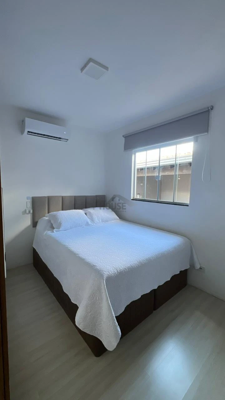 CASA À VENDA MODERNA COM SUÍTE E ÁREA GOURMET – BAIRRO COLUMBIA