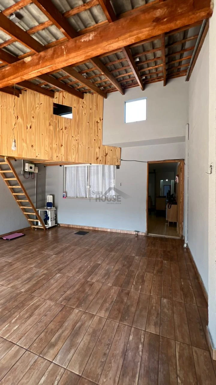 CASA À VENDA MODERNA COM SUÍTE E ÁREA GOURMET – BAIRRO COLUMBIA