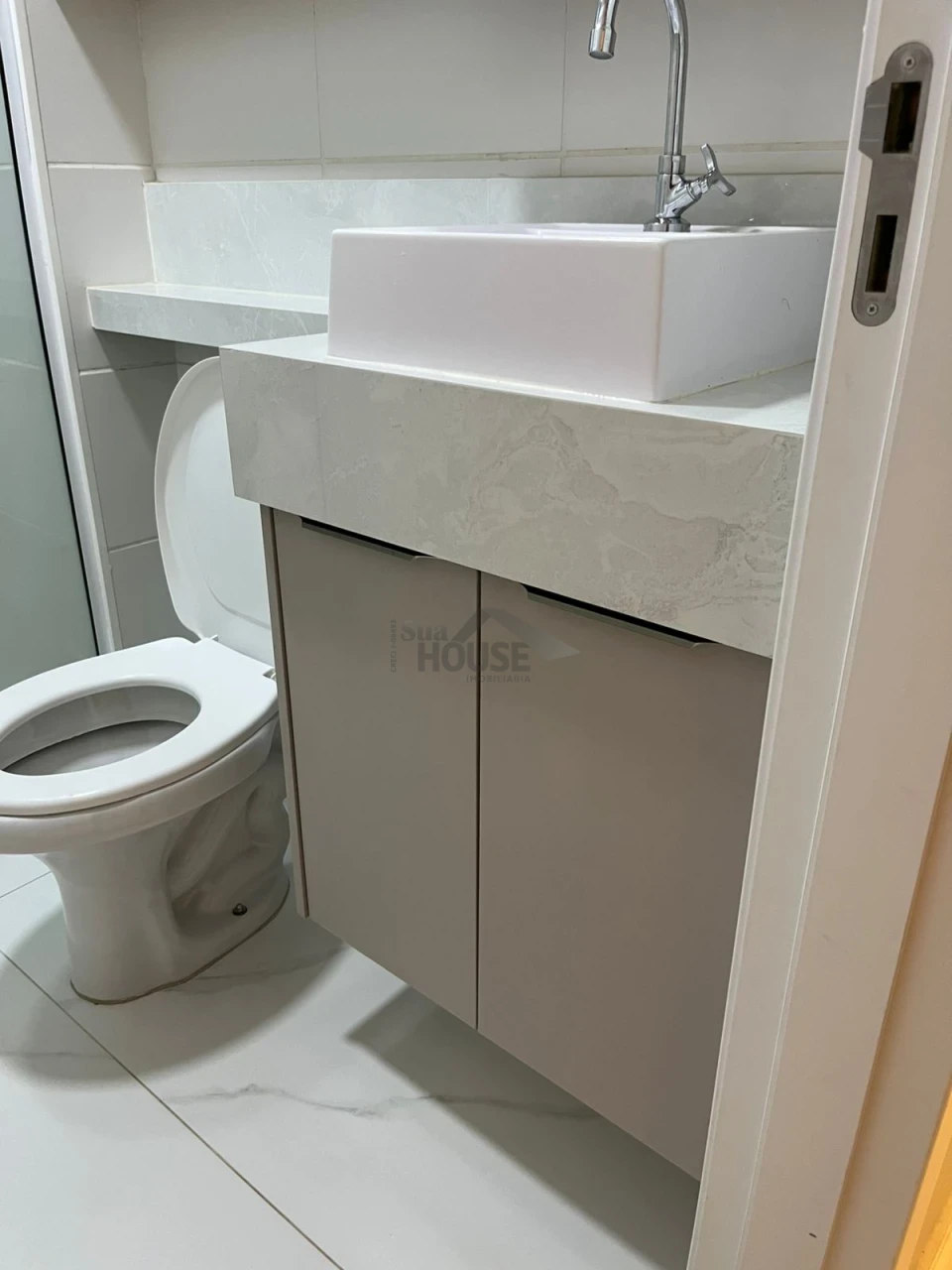 Imagens do imóveis Apartamento Para Alugar Completo em Armários - Zona Norte | London Palace