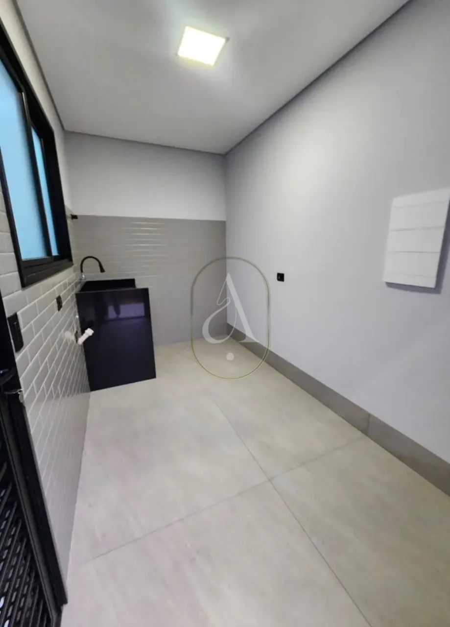 Imagens do imóveis Casa à Venda Semimobiliada de Alto Padrão  com 3 suítes, Piscina e Espaço Gourmet no Jardim Fregadolli!