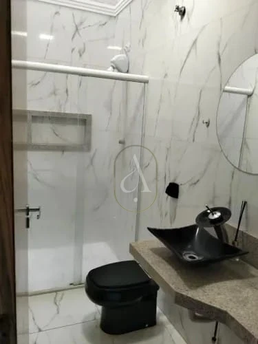 Imagens do imóveis Casa À Venda Jardim Guairacá Maringá