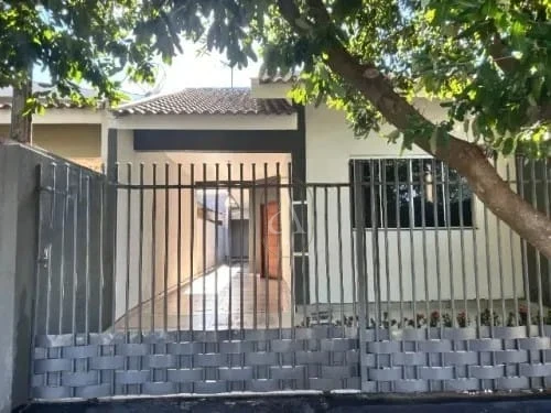 Imagens do imóveis Casa à venda no Jardim Paulista com edícula por apenas R$315 mil!!