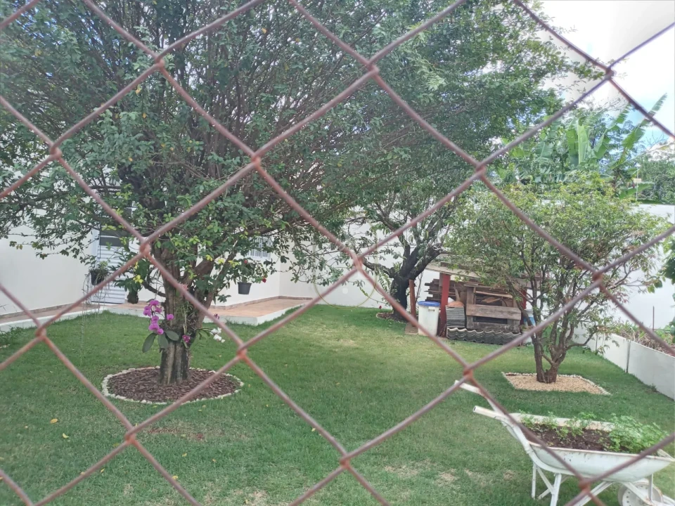 Imagens do imóveis Sobrado à venda na Zona 03 Pertinho do Parque do Ingá com 580 m2 de terreno!!
