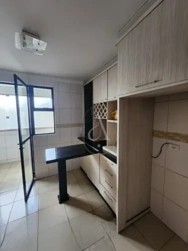 Imagens do imóveis Apartamento à venda com 3 quartos com suíte e sacada  próximo ao Parque do Ingá em Maringá!