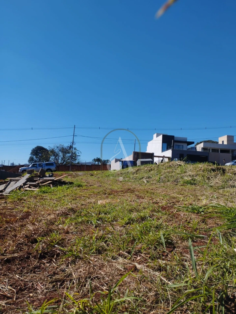 Imagens do imóveis Terreno à venda no Jardim das Flores com 531 m2 de área !!