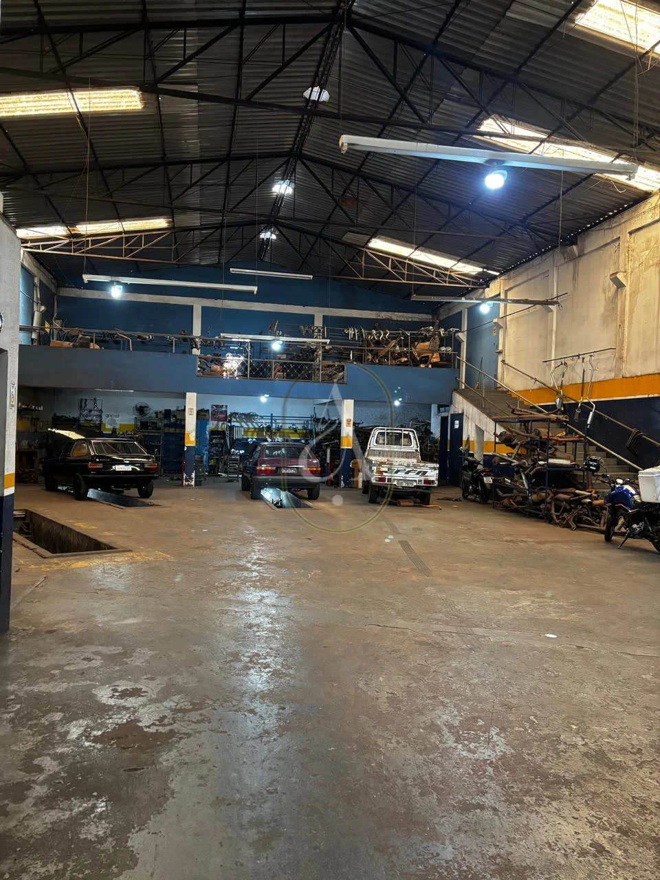 Imagens do imóveis Barracão comercial a venda inserido em eixo urbano estratégico em Maringá!