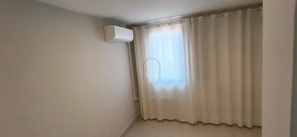 Imagens do imóveis Apartamento Totalmente Reformado com 3 quartos À Venda na Av. Londrina em Maringá!
