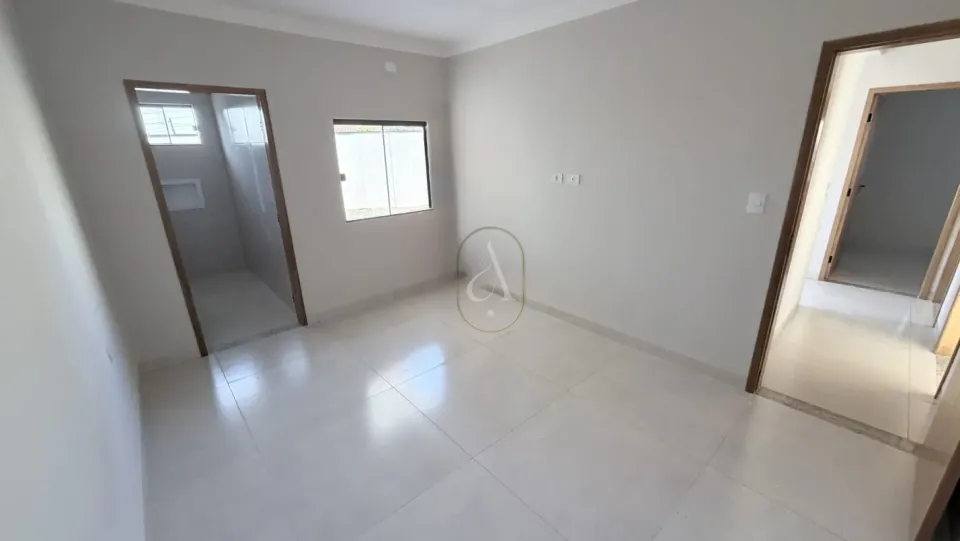 Imagens do imóveis Casa à Venda de Esquina 3 quartos com suíte no Jardim Campo Belo em Maringá!