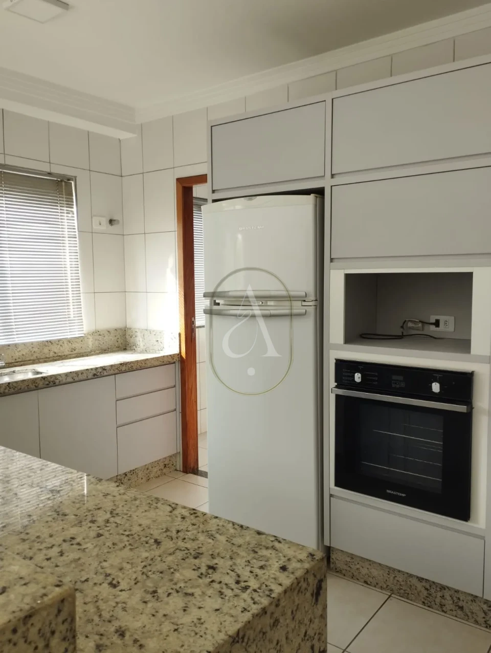 Imagens do imóveis Apartamento a venda no Condomínio D'angelis Semimobiliado!