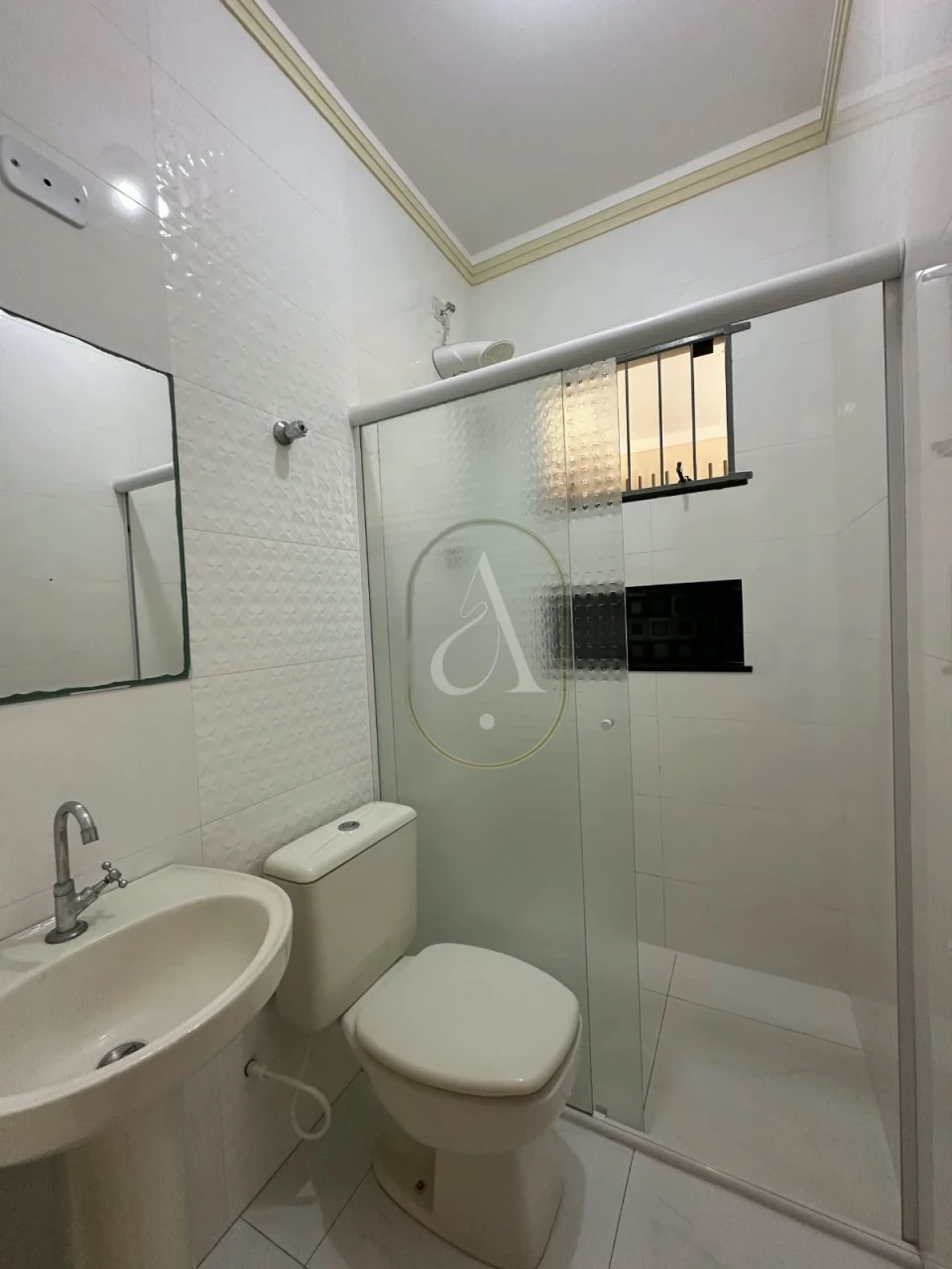 Imagens do imóveis Casa à venda com 3 quartos, sendo 2 suítes no Jardim Monte Rei em Maringá!