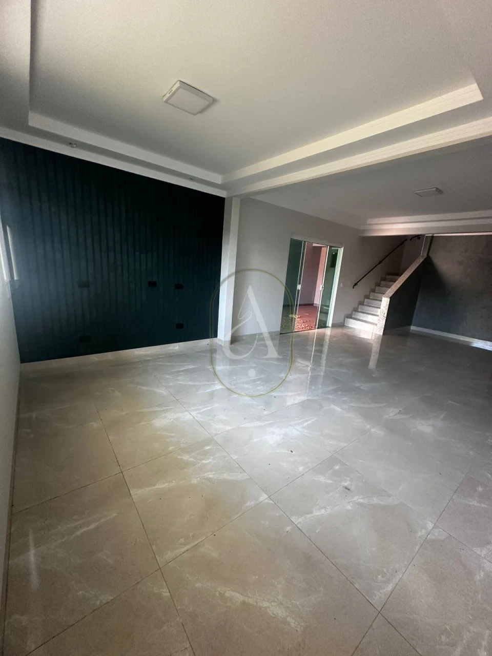 Imagens do imóveis Sobrado à venda 3 quartos com suíte no Jardim Colina Verde  em Maringá!