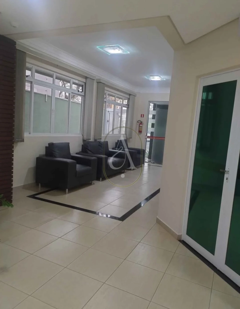 Imagens do imóveis Apartamento Semimobiliado A Venda Na Zona 07!