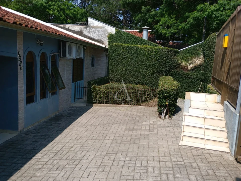 Imagens do imóveis Casa Ampla com Edícula e Piscina no Jardim São Silvestre Próximo a Polícia Federal !!