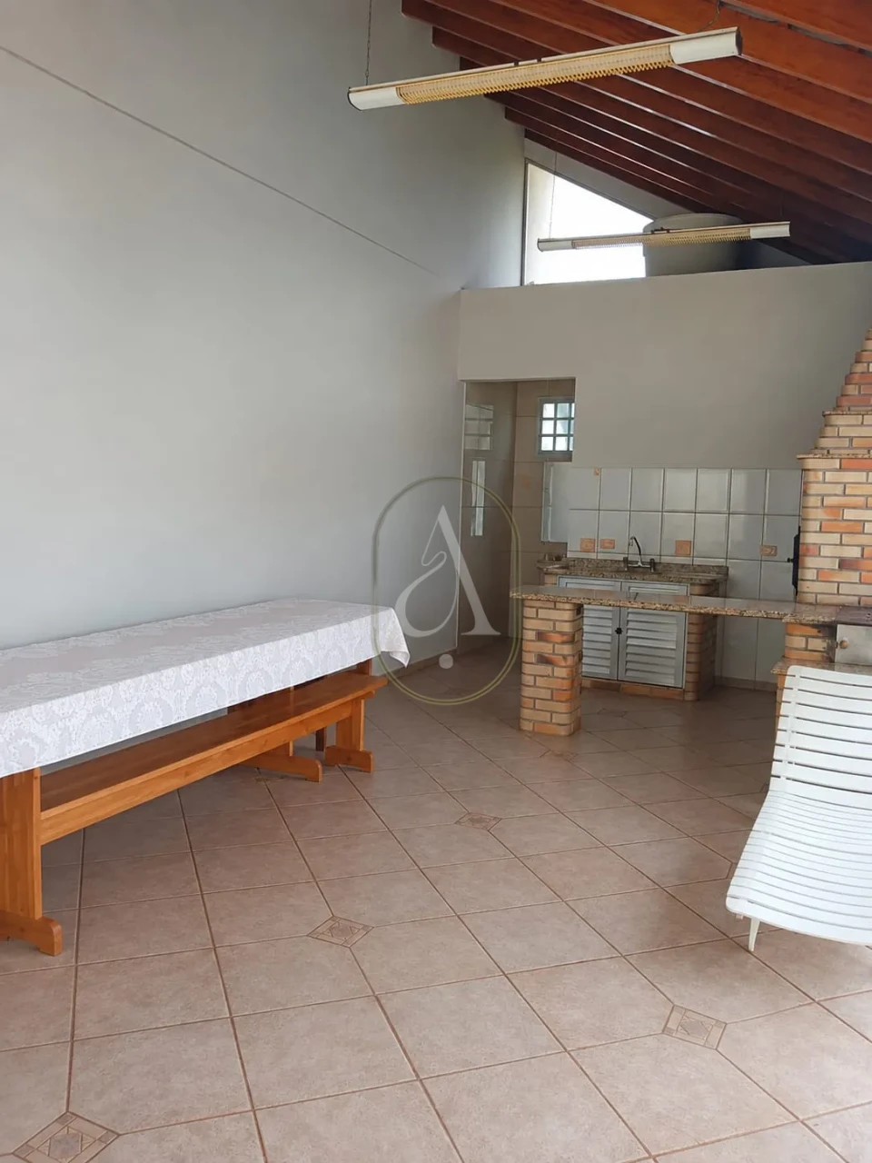 Imagens do imóveis Sobrado à venda na Zona 03 Pertinho do Parque do Ingá com 580 m2 de terreno!!