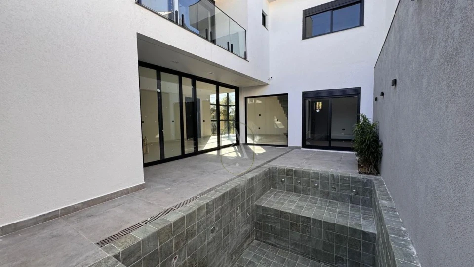 Imagens do imóveis Sobrado  À Venda Jardim Iguaçu Maringá