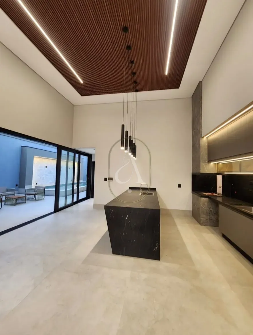 Imagens do imóveis Casa à Venda Semimobiliada de Alto Padrão  com 3 suítes, Piscina e Espaço Gourmet no Jardim Fregadolli!
