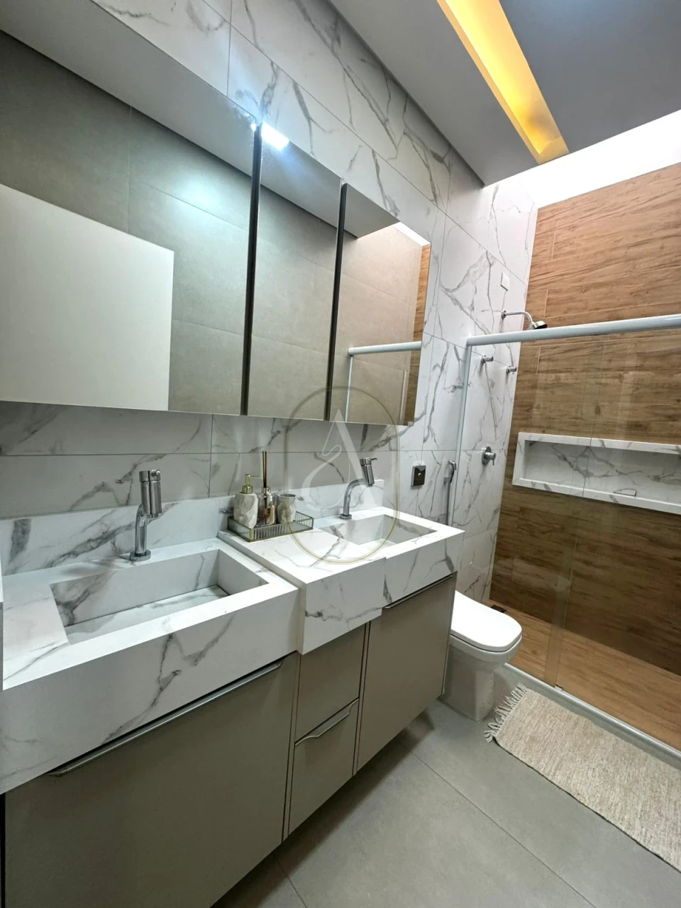 Imagens do imóveis Casa À Venda Jardim Oriental Maringá (Porteira Fechada)