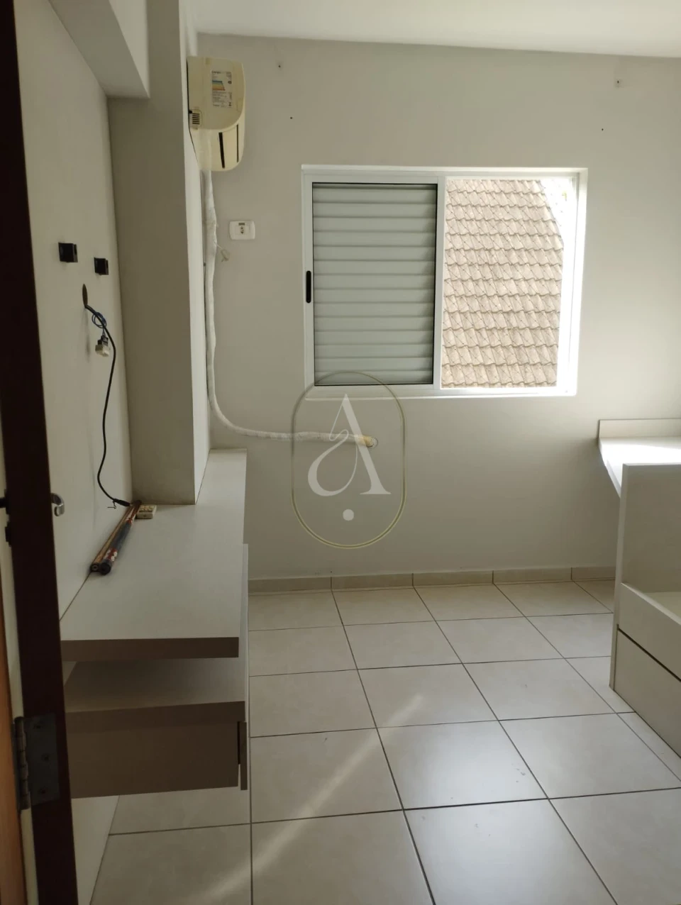 Imagens do imóveis Apartamento a venda no Condomínio D'angelis Semimobiliado!