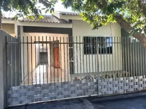 Imagens do imóveis Casa à venda no Jardim Paulista com edícula por apenas R$315 mil!!