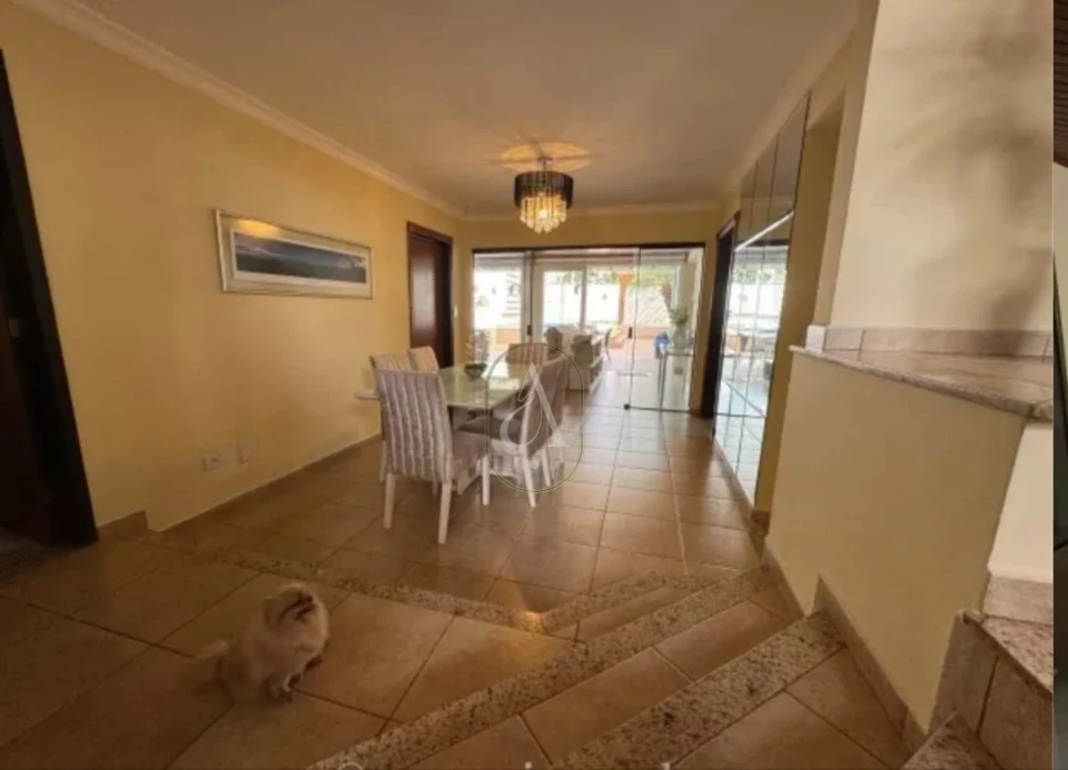 Imagens do imóveis Sobrado À Venda no  Condomínio  Delta Ville 2 em Maringá