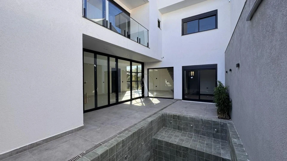 Imagens do imóveis Sobrado  À Venda Jardim Iguaçu Maringá