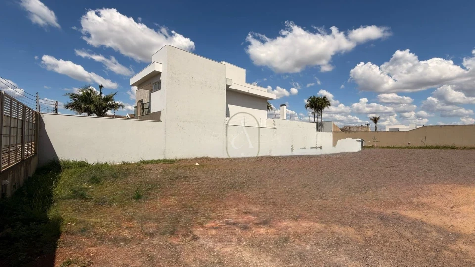 Imagens do imóveis Terreno À Venda Jardim Guaporé Maringá