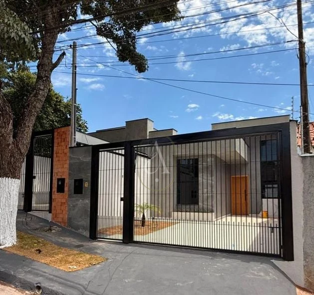 Imagens do imóveis Casa À Venda Jardim Paris  em Maringá