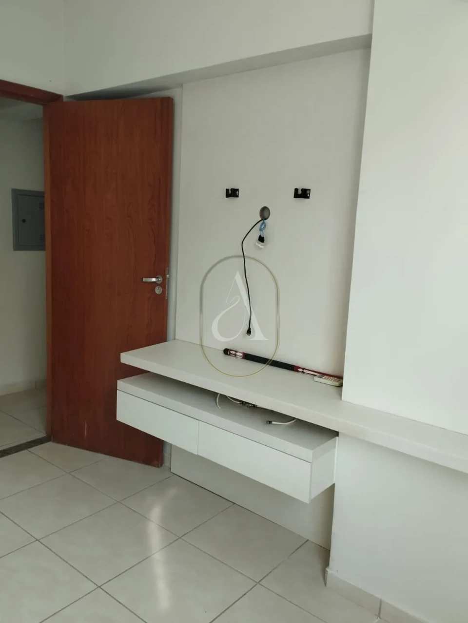 Imagens do imóveis Apartamento a venda no Condomínio D'angelis Semimobiliado!