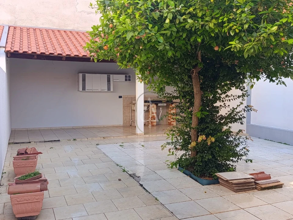 Imagens do imóveis Casa Ampla à venda com 3 quartos com suíte Próximo a Av, Cerro Azul em Maringá!