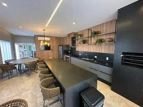 Imagens do imóveis Apartamento À Venda Zona 03 Maringá