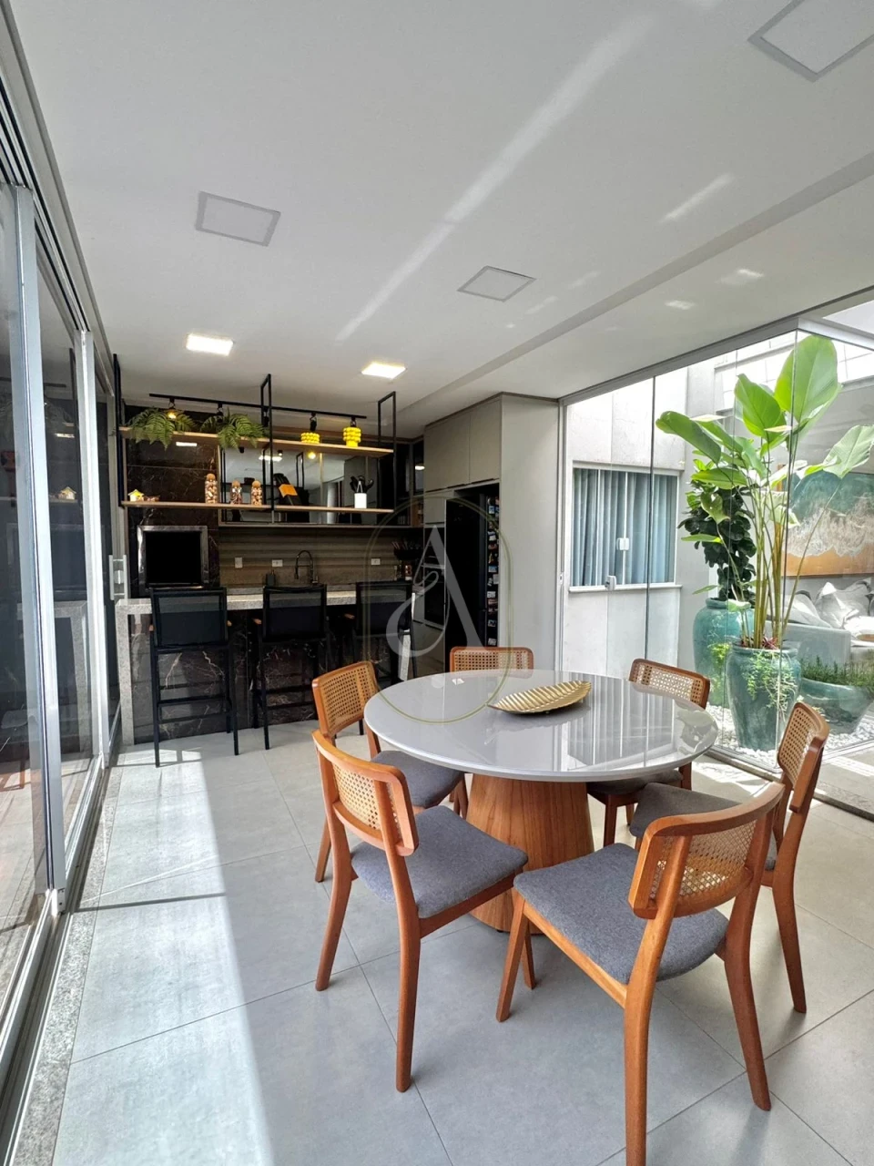 Imagens do imóveis Casa À Venda Jardim Oriental Maringá (Porteira Fechada)