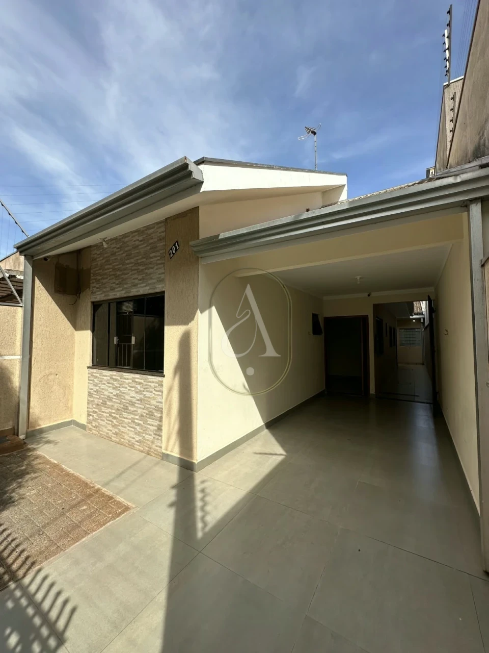 Imagens do imóveis Casa à venda com 3 quartos, sendo 2 suítes no Jardim Monte Rei em Maringá!