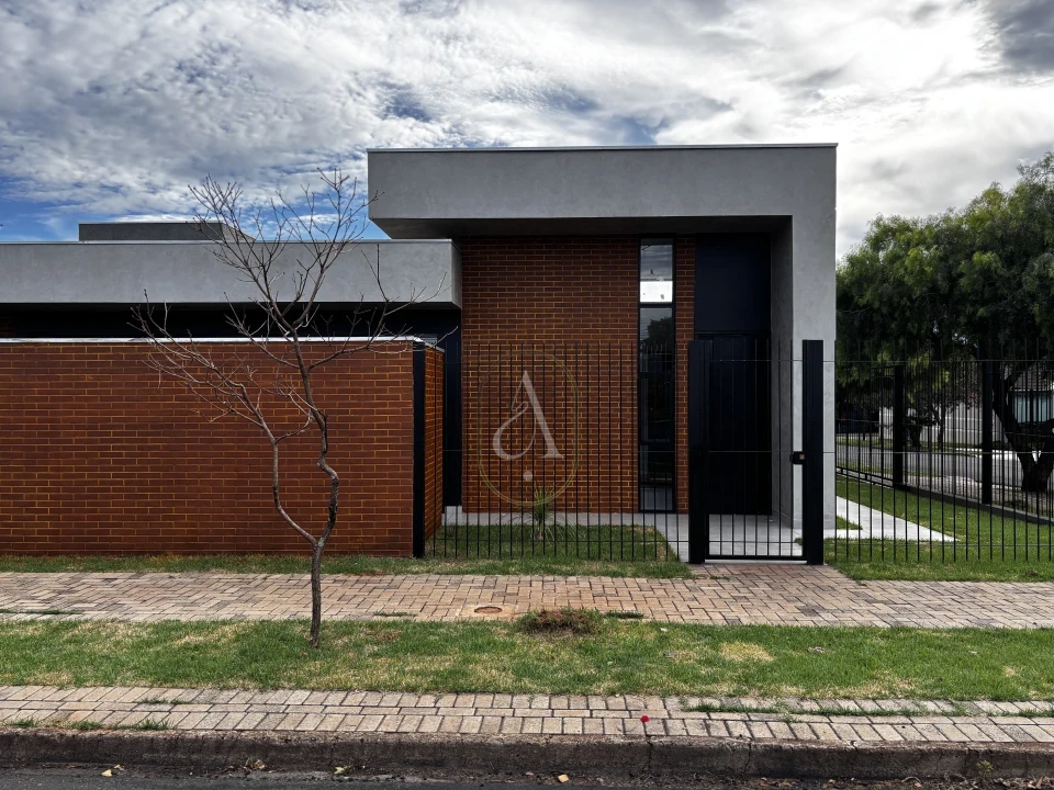 Imagens do imóveis Casa À Venda Jardim Paulista Iii Maringá