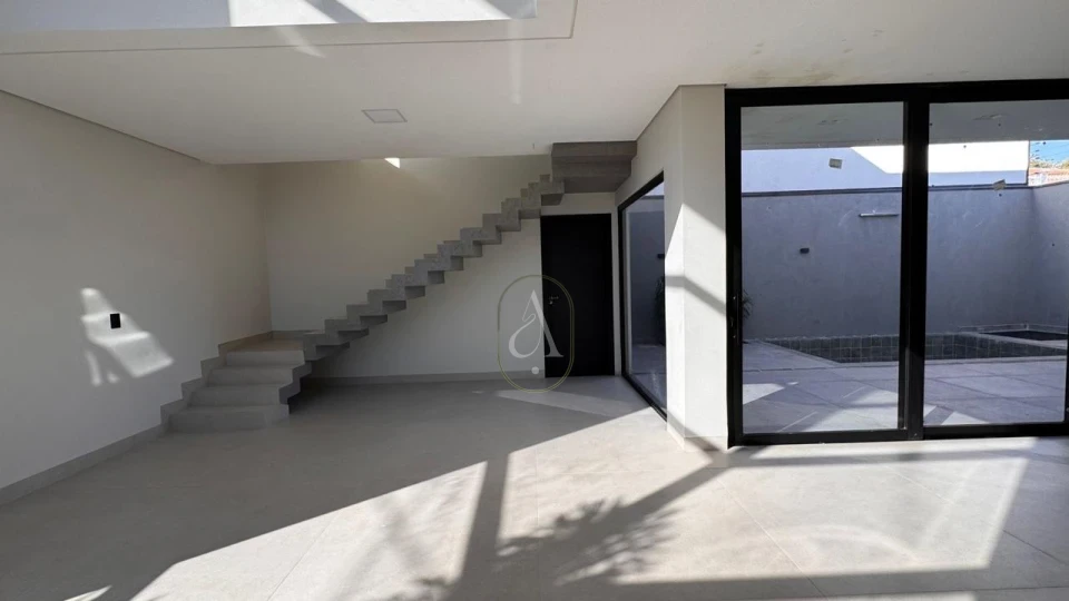 Imagens do imóveis Sobrado  À Venda Jardim Iguaçu Maringá