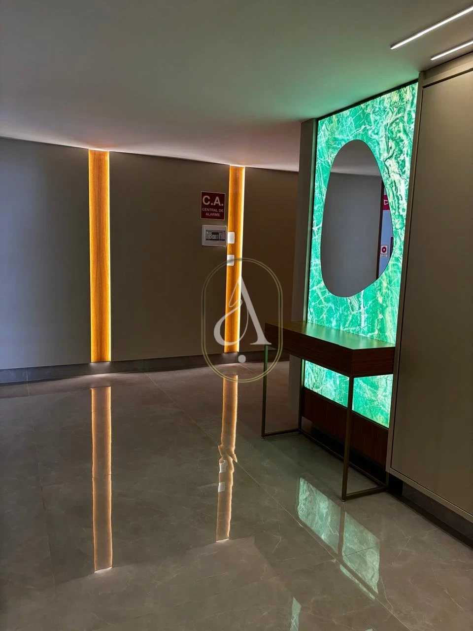 Imagens do imóveis Apartamento À Venda com 2 quartos na Zona 03 perto do Parque do Ingá!