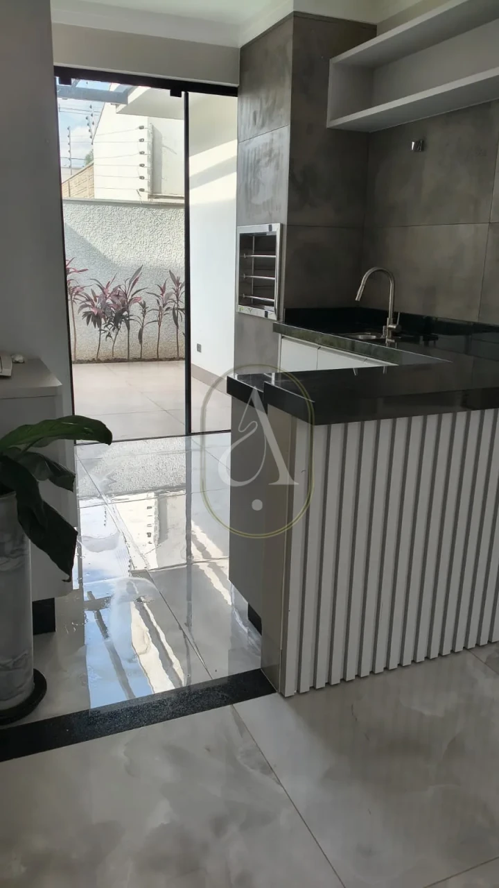 Imagens do imóveis Casa À Venda Jardim Paulista III em  Maringá!