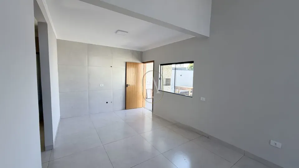 Imagens do imóveis Casa à Venda de Esquina 3 quartos com suíte no Jardim Campo Belo em Maringá!