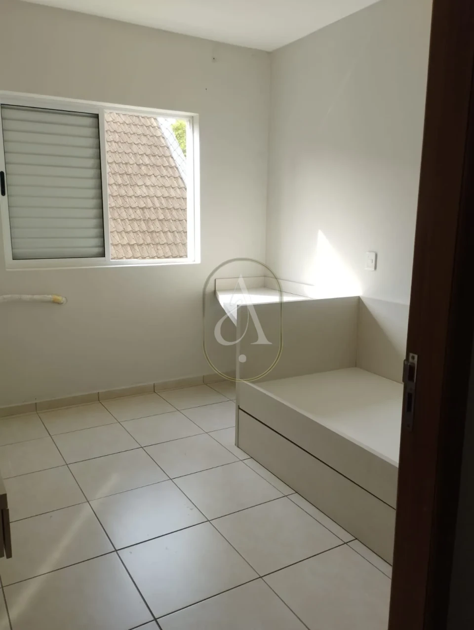 Imagens do imóveis Apartamento a venda no Condomínio D'angelis Semimobiliado!