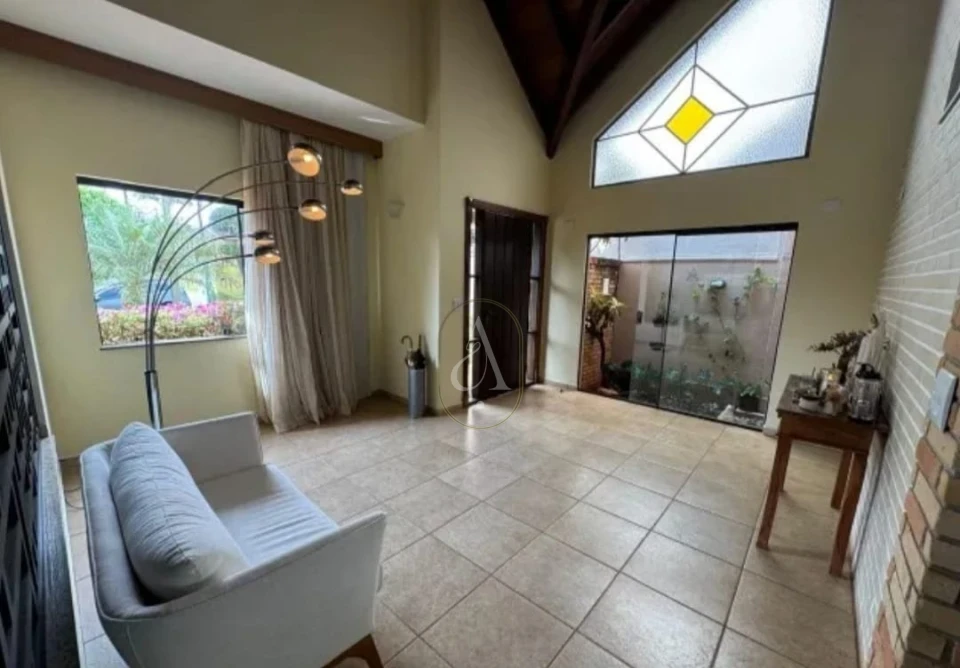 Imagens do imóveis Sobrado À Venda no  Condomínio  Delta Ville 2 em Maringá