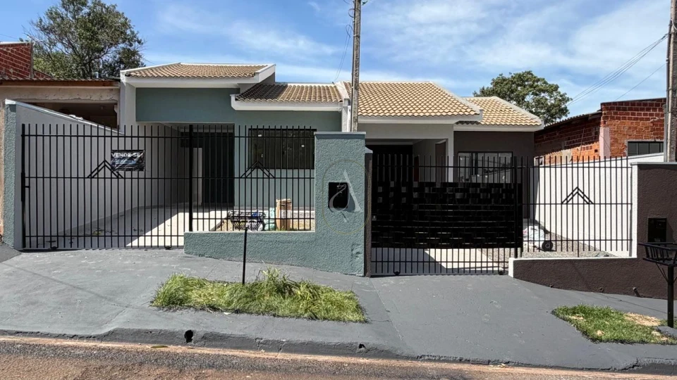 Imagens do imóveis Casa à venda toda reformada com 2  quartos em Maringá!