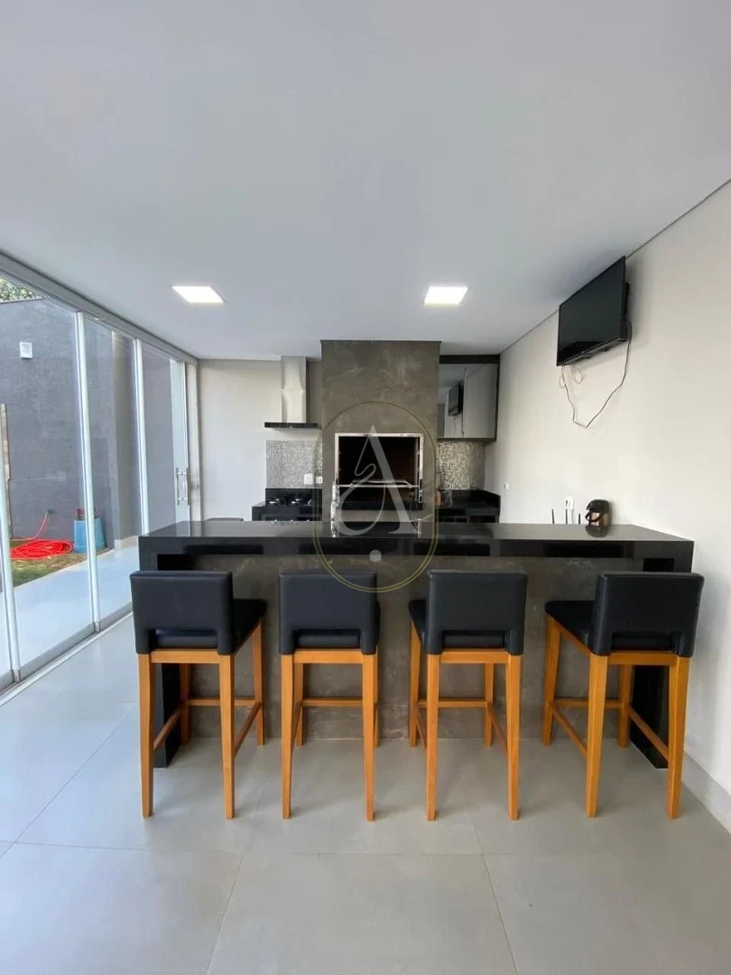 Imagens do imóveis Casa À Venda Jardim Andrade Maringá